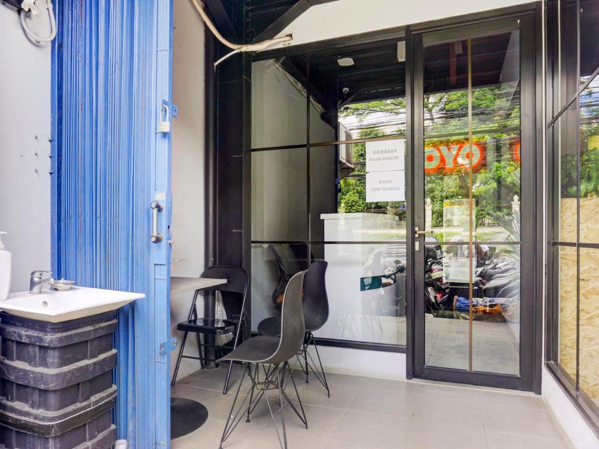 Oyo 1805 Fatmawati Mansion Syariah Hotel Jakarta Ngoại thất bức ảnh